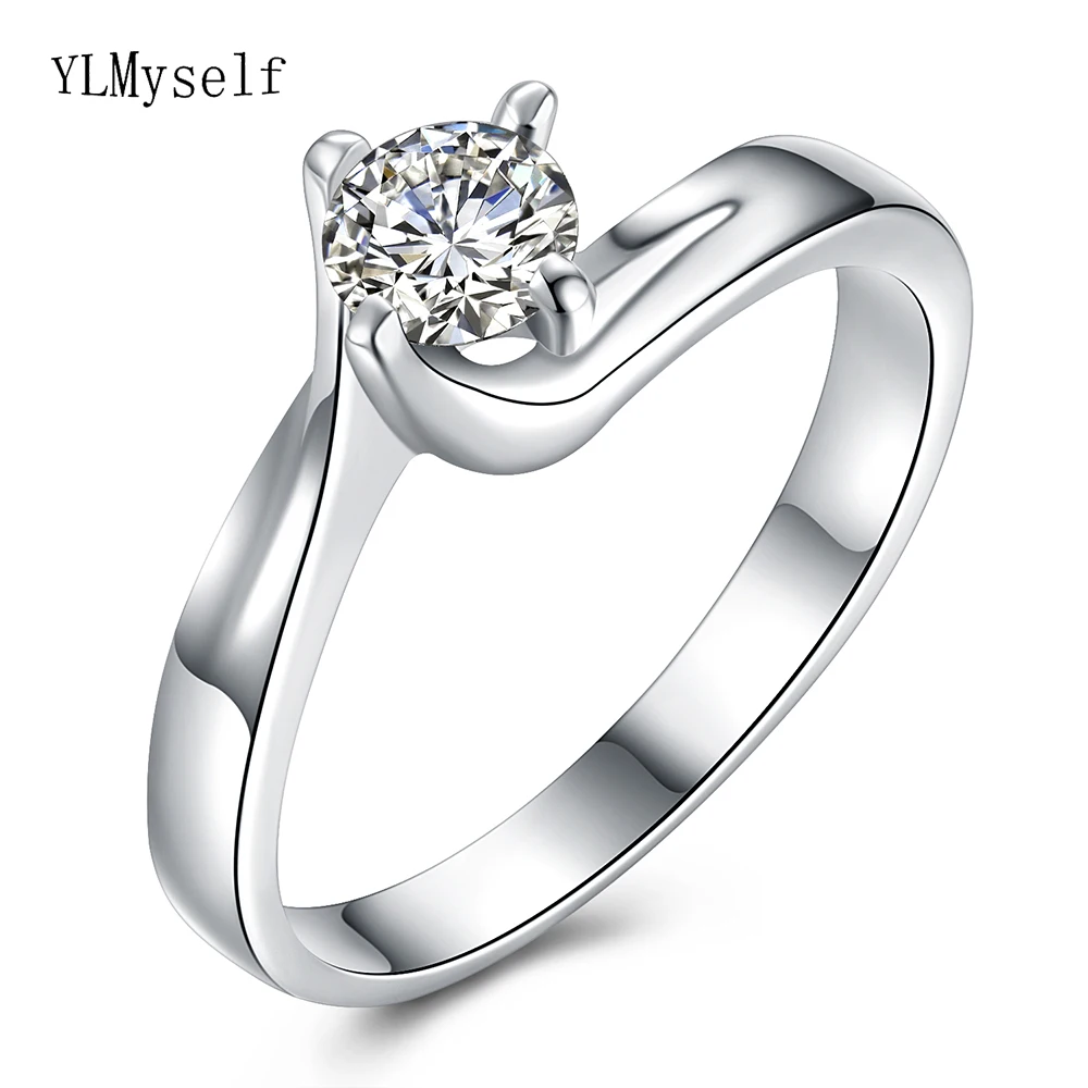 Top quality shiny round cut cubic zirconia crystal finger ring jewelry trendy jewellery high quality elegant rings
Top quality shiny round cut cubic zirconia crystal finger ring jewelry trendy jewellery high quality elegant rings