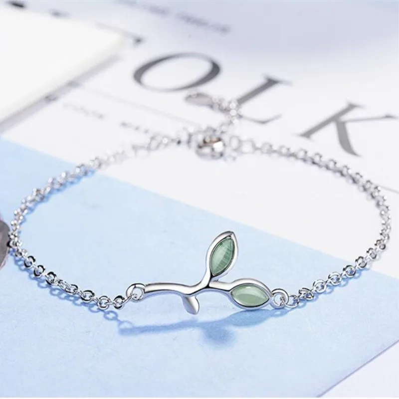New Creative Temperament Opal Literary Leaves 925 Sterling Silver Jewelry Green Crystal Leaf Gift Bracelets SB113
New Creative Temperament Opal Literary Leaves 925 Sterling Silver Jewelry Green Crystal Leaf Gift Bracelets SB113