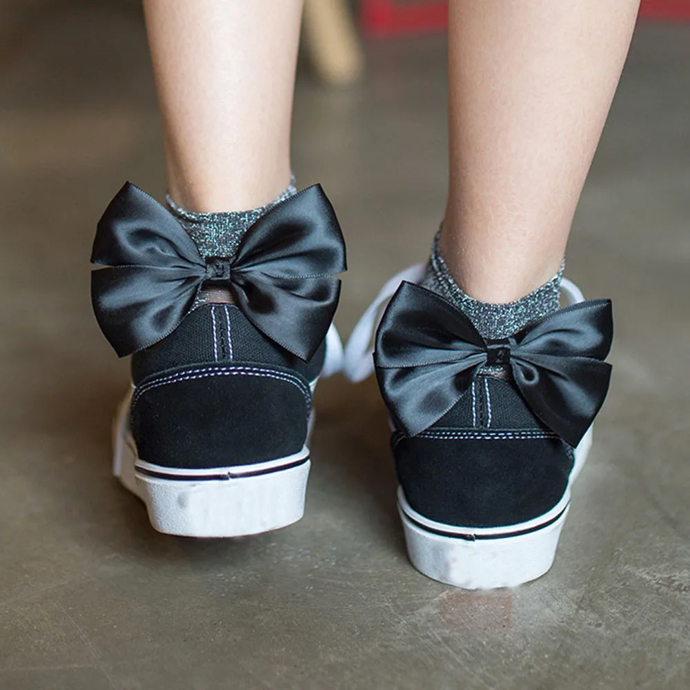 Summer Korean women's socks solid color sexy fashion gold and silver ribbon big bow woman's socks woman socks calcitenes mujer
Summer Korean women's socks solid color sexy fashion gold and silver ribbon big bow woman's socks woman socks calcitenes mujer