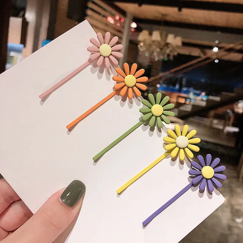 Fashion Color Flower Hairpin Headdress Ladies Hairpin Korean Design Snap Hairpin Bar Hair Styling Accessories
Fashion Color Flower Hairpin Headdress Ladies Hairpin Korean Design Snap Hairpin Bar Hair Styling Accessories