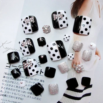 24Pcs Black White Rhinestone Art False Toe Nails Charming Foot False Nail Tips Glitter Rhinestone Fake Nails Tool J33
24Pcs Black White Rhinestone Art False Toe Nails Charming Foot False Nail Tips Glitter Rhinestone Fake Nails Tool J33