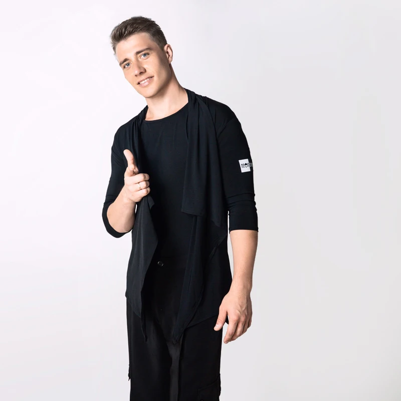 2018 New High Quality Black Men Ballroom Latin Dance Tops / Coat 2 Pieces Cha Cha Rumba Not Including Pants Stage Dancing Wear 
2018 New High Quality Black Men Ballroom Latin Dance Tops / Coat 2 Pieces Cha Cha Rumba Not Including Pants Stage Dancing Wear