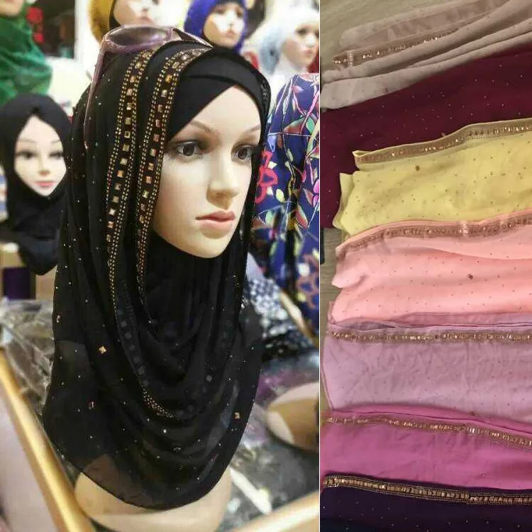 NEW Hot Fashion Headband Crystal Scarves Autumn and Spring Warm Solid Color All-match Pleated Muslim Hijab Female/Women Scarf
NEW Hot Fashion Headband Crystal Scarves Autumn and Spring Warm Solid Color All-match Pleated Muslim Hijab Female/Women Scarf