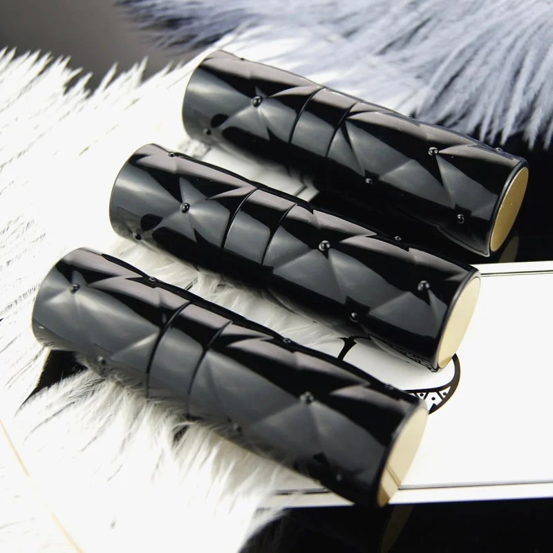 Black Empty Lipstick Tube with 12.1mm Inner Cup Size, DIY Plastic Lip Balm Subpackage, round Lipstick TubeF20172941
Black Empty Lipstick Tube with 12.1mm Inner Cup Size, DIY Plastic Lip Balm Subpackage, round Lipstick TubeF20172941