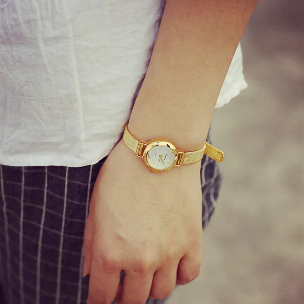 Women Quartz Clock Analog Wrist Small Dial Delicate Watch Luxury Business Watches Reloj hombre Quartz Wrist New luxury Hour B30
Women Quartz Clock Analog Wrist Small Dial Delicate Watch Luxury Business Watches Reloj hombre Quartz Wrist New luxury Hour B30