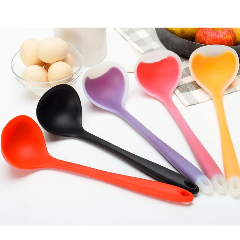 1PC Quality Silicone Soup Spoon Heat Resistant Slip-resistant Kitchen Supplies Spoon Non-stick Large Cooking Utensils
1PC Quality Silicone Soup Spoon Heat Resistant Slip-resistant Kitchen Supplies Spoon Non-stick Large Cooking Utensils