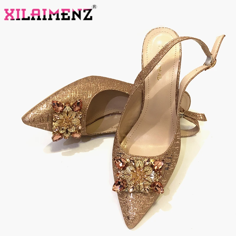 Champagne Women Sandals Elegant African Women Pumps Shoe for Party High Quality Italian Pointed Toe Shoes Decorated with Stones
Champagne Women Sandals Elegant African Women Pumps Shoe for Party High Quality Italian Pointed Toe Shoes Decorated with Stones