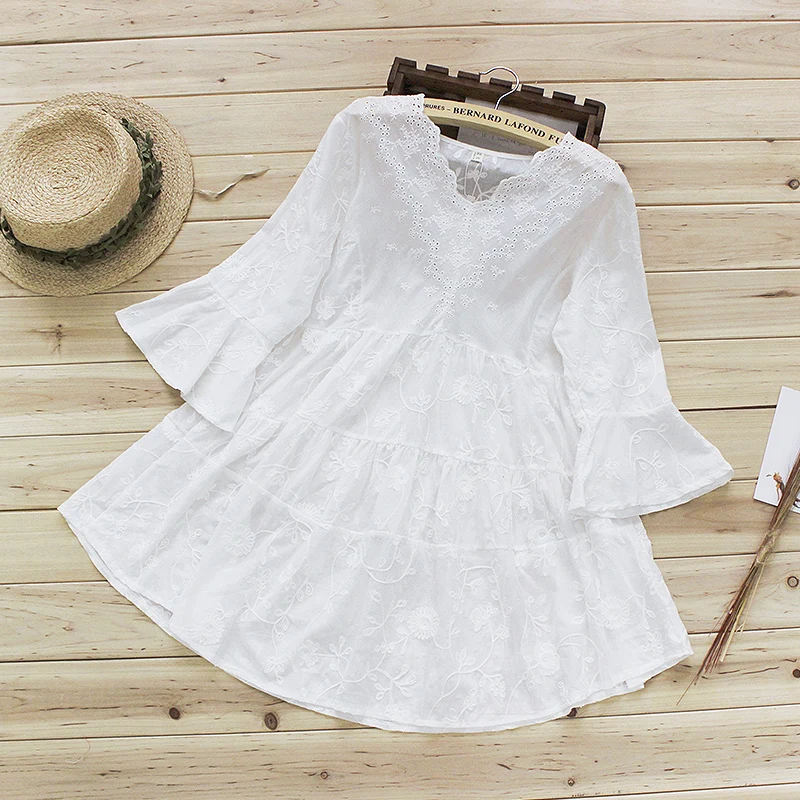 2017 Весенняя Повседневная белая рубашка женская одежда Милая с V образным вырезом
