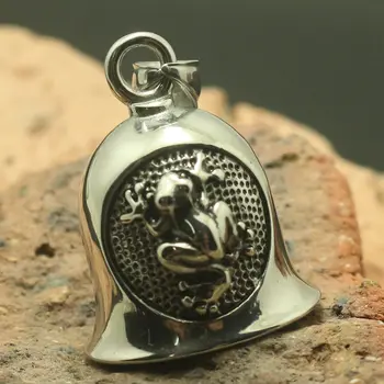 A Delicate Gift 316L Stainlesss Steel Animal Frog Polishing Double Sided Pattern Bell Pendant
A Delicate Gift 316L Stainlesss Steel Animal Frog Polishing Double Sided Pattern Bell Pendant