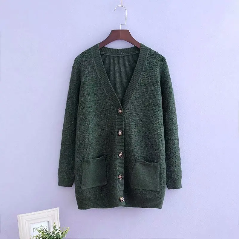 Plus size knitted wool women blue & green Cardigan jacket 2018 spring autumn pockets ladies sweater female knitwear coat 
Plus size knitted wool women blue & green Cardigan jacket 2018 spring autumn pockets ladies sweater female knitwear coat