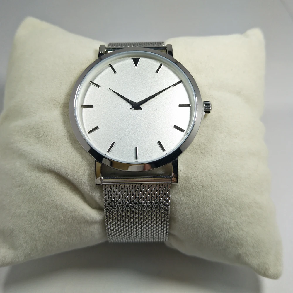 Luxury S.S Watches 316L Genuine Leather Strap Minimalist Design Full Steel Watch
Luxury S.S Watches 316L Genuine Leather Strap Minimalist Design Full Steel Watch