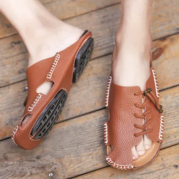Genuine Leather Men Gladiator Slippers Beach Summer Patchwork Designer Flip Flops Men Sandals Breathable Half Slippers Slides
Genuine Leather Men Gladiator Slippers Beach Summer Patchwork Designer Flip Flops Men Sandals Breathable Half Slippers Slides