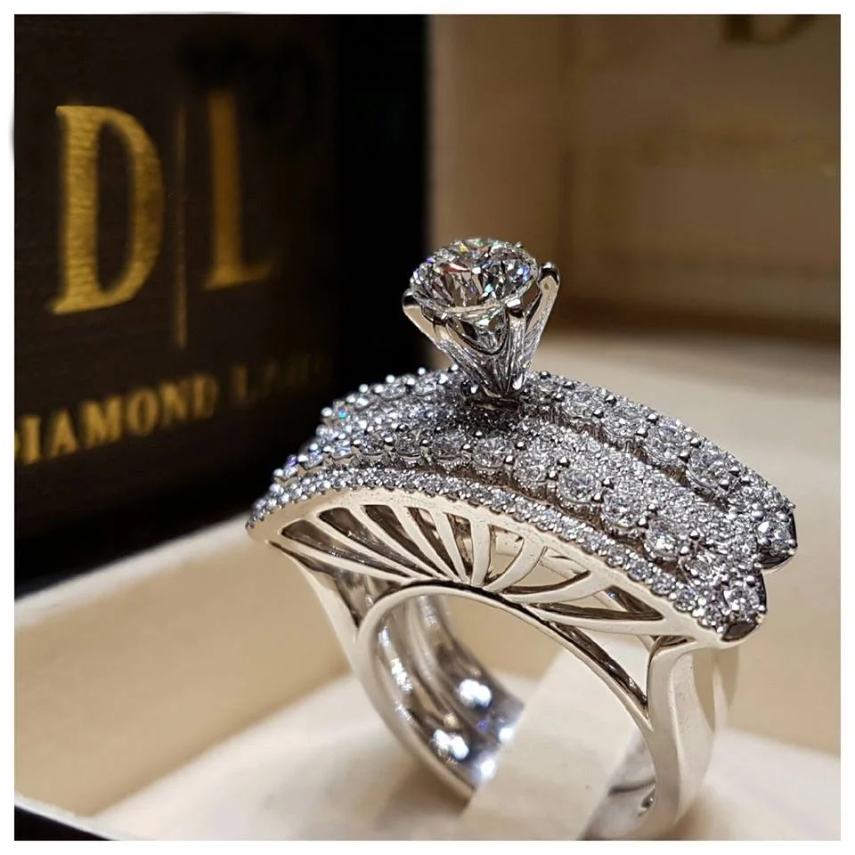 2019 New Fashion Jewelry 2pcs/set Silver Color Ring Set Crystal Zircon Wedding Engagement Rings for Women
2019 New Fashion Jewelry 2pcs/set Silver Color Ring Set Crystal Zircon Wedding Engagement Rings for Women