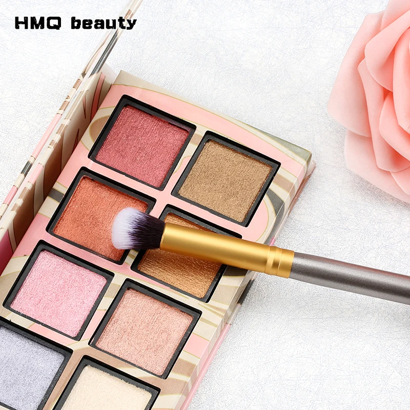 1Pc Professional Eye Shadow Foundation Multifunctional Makeup Brush Powder Blending Uniform Brush highlight pincel maquiagem
1Pc Professional Eye Shadow Foundation Multifunctional Makeup Brush Powder Blending Uniform Brush highlight pincel maquiagem