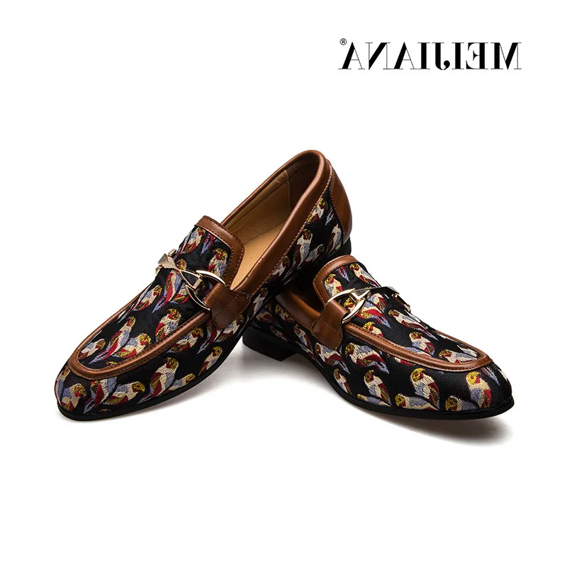 Male Business Leather Male Dress Increase Leather Casual Shoes Men Dress Leather Shoes Fashion Hot Selling
Male Business Leather Male Dress Increase Leather Casual Shoes Men Dress Leather Shoes Fashion Hot Selling