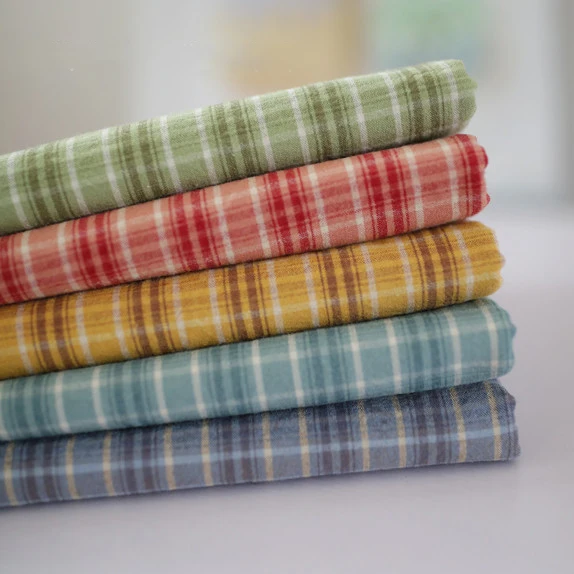 50*70cm High quality all cotton twill flannel cloth sanding soft fabric and yarn dyed Plaid Shirt hand-made cloth DIY 240g/m D20
50*70cm High quality all cotton twill flannel cloth sanding soft fabric and yarn dyed Plaid Shirt hand-made cloth DIY 240g/m D20