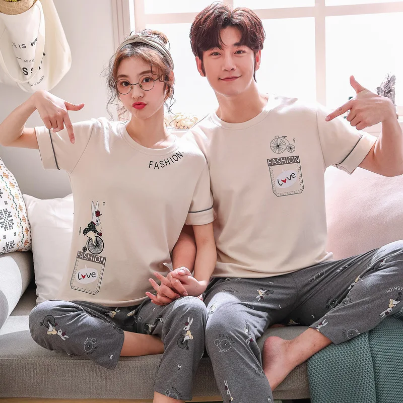 Lover's pyjamas men sleepwear summer cotton loose short-sleeved trousers women can wear medium-length trousers household set
Lover's pyjamas men sleepwear summer cotton loose short-sleeved trousers women can wear medium-length trousers household set