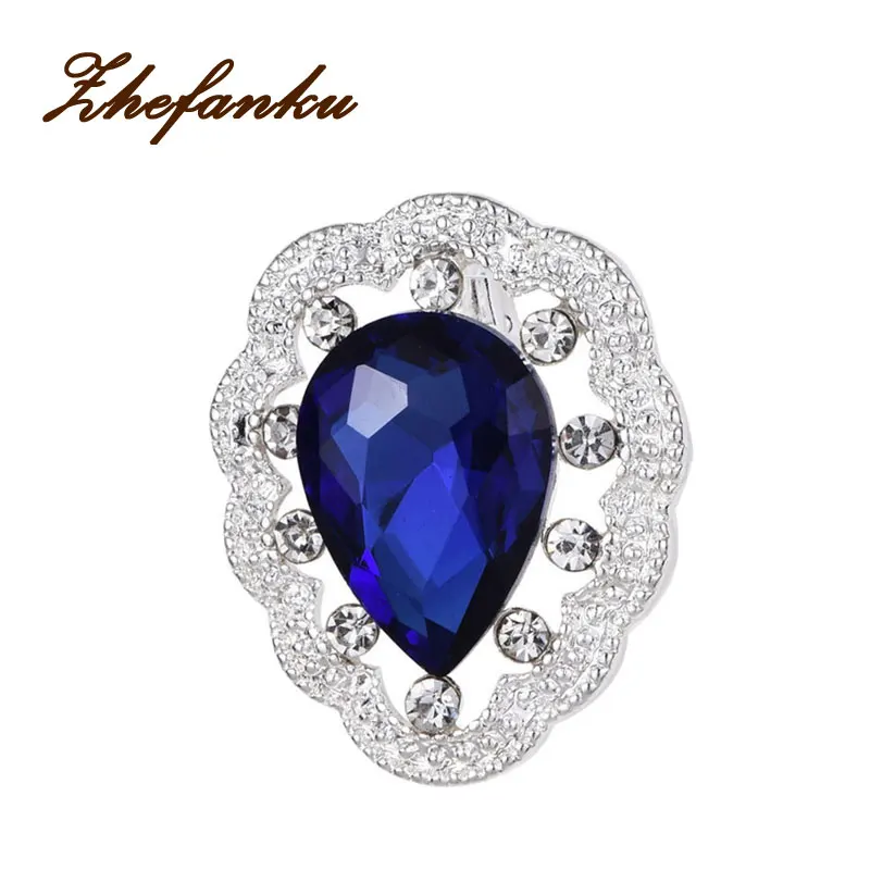 Vintage Water Drop Blue Crystals Rhinestone Brooch Women Jewelry Accessories Flower Pins
Vintage Water Drop Blue Crystals Rhinestone Brooch Women Jewelry Accessories Flower Pins