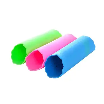 Silicone Garlic Peeler Vegetable Peeler Kitchen Gadget Garlic Stripper Tube Peeling Garlic Peeling
Silicone Garlic Peeler Vegetable Peeler Kitchen Gadget Garlic Stripper Tube Peeling Garlic Peeling