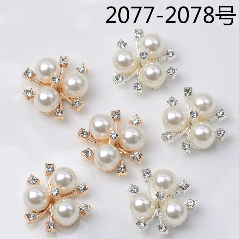 50Pieces 20x20mm Gold/Silver Color Crystal Imitation Pearls Charms Pendant DIY Findings Jewelry Accessories
50Pieces 20x20mm Gold/Silver Color Crystal Imitation Pearls Charms Pendant DIY Findings Jewelry Accessories
