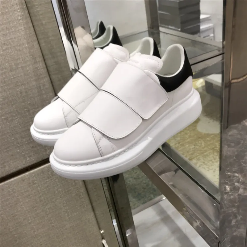 Hook & Loop Woman Sneakers Fashion tenis feminino White Casual Women Shoes 2 Buckle Genuine Leather Woman Designers Brand Luxury
Hook & Loop Woman Sneakers Fashion tenis feminino White Casual Women Shoes 2 Buckle Genuine Leather Woman Designers Brand Luxury