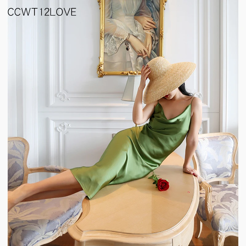 Women Silk Satin Slip Dress Long Summer Elegant Dress 2019 Wine Red a Line V Neck Ladies Casual Sleeveless Dress Loose Black
Women Silk Satin Slip Dress Long Summer Elegant Dress 2019 Wine Red a Line V Neck Ladies Casual Sleeveless Dress Loose Black