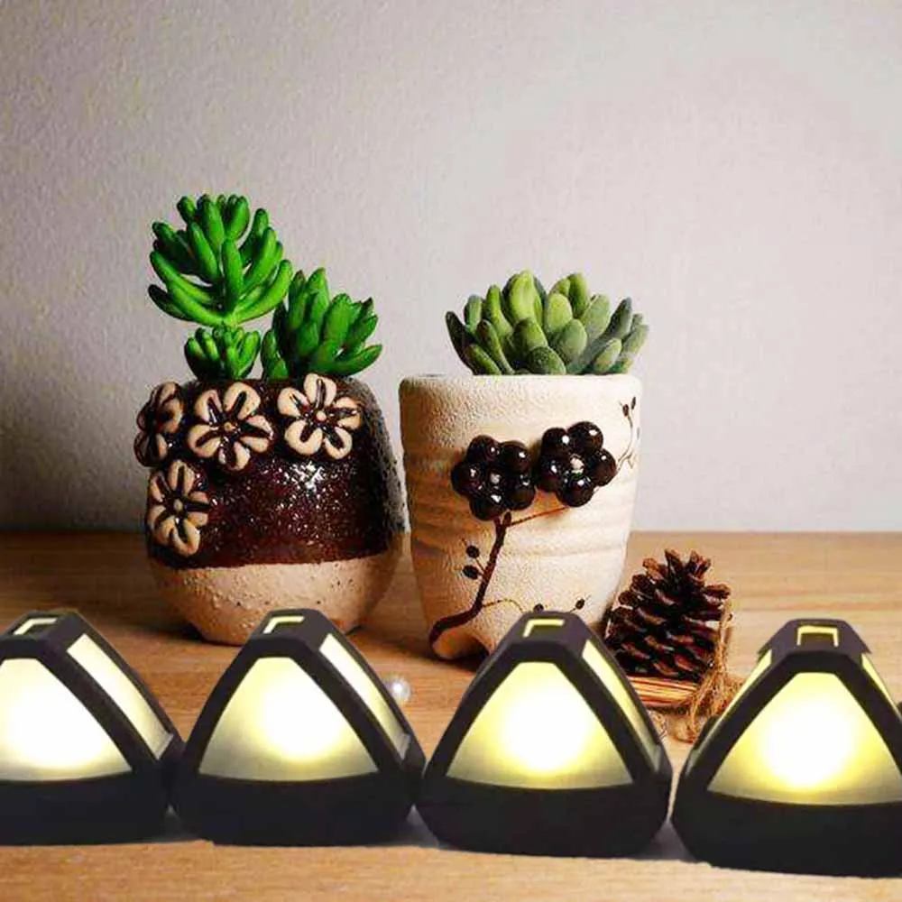 LED Solar light triangular Rice Ball Wall light Solar panel Charging Sunshine OutdoorIntelligent Light Control Doghouse Lamp
LED Solar light triangular Rice Ball Wall light Solar panel Charging Sunshine OutdoorIntelligent Light Control Doghouse Lamp