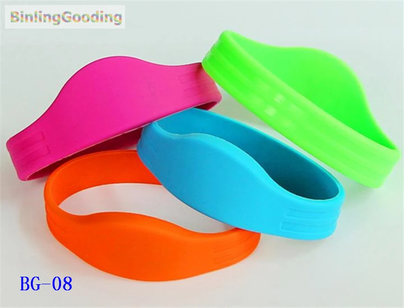 BG-08 100PCS/LOT 125khz EM4100 TK4100 RFID Wristband Bracelet Read Only ID Card For Swimming Pool Sauna Room GYM
BG-08 100PCS/LOT 125khz EM4100 TK4100 RFID Wristband Bracelet Read Only ID Card For Swimming Pool Sauna Room GYM