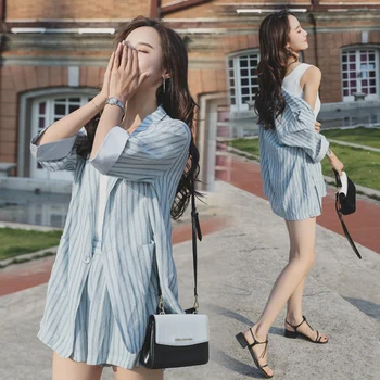 Short Sleeve Loose Striped 2 Piece Set Women Suit Ladies Fashion Blazer Sets Wide Leg Shorts Suits Woman Clothes Korean Summer
Short Sleeve Loose Striped 2 Piece Set Women Suit Ladies Fashion Blazer Sets Wide Leg Shorts Suits Woman Clothes Korean Summer
