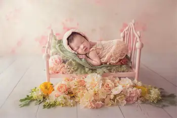Newborn photography props wrought iron baby princess bed infant cute bed photo props studio 
Newborn photography props wrought iron baby princess bed infant cute bed photo props studio