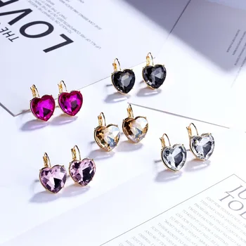 Heart Stud Earrings Gold Color Metal Multicolor Crystal Earrings For Women Fashion Jewelry Accessories Gifts Size 1.7*2.6cm
Heart Stud Earrings Gold Color Metal Multicolor Crystal Earrings For Women Fashion Jewelry Accessories Gifts Size 1.7*2.6cm