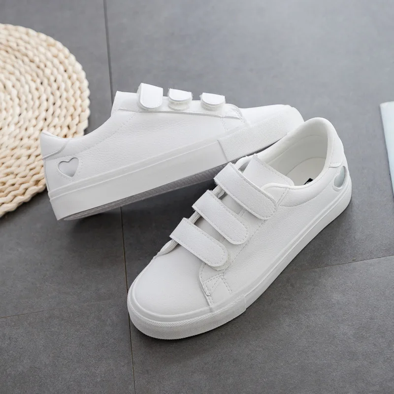 Woman Shoes 2019 Spring Fashion Flats Shoes Women Casual High Platform PU Leather Heart Women Casual White Shoes Sneakers N23
Woman Shoes 2019 Spring Fashion Flats Shoes Women Casual High Platform PU Leather Heart Women Casual White Shoes Sneakers N23
