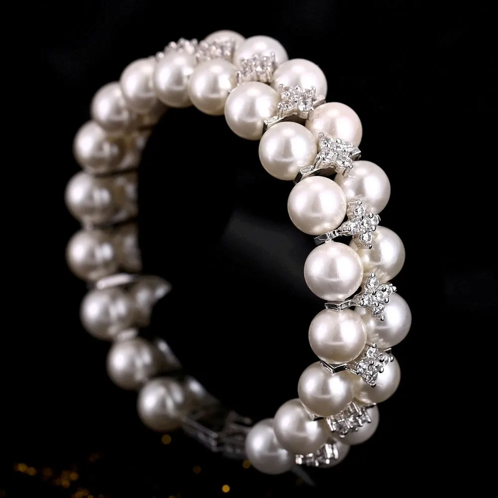 Newest Fashion Crystal from SwarovskiZircon Inlaid Craft Bangle pearl for Women Wedding Party Bracelet Silver Colors
Newest Fashion Crystal from SwarovskiZircon Inlaid Craft Bangle pearl for Women Wedding Party Bracelet Silver Colors