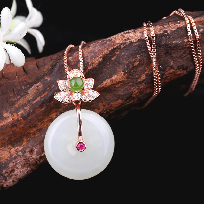 Nephrite Blessing peace pendant female cute little pendant 925 sterling silver inlaid nephrite pendant necklace the gift of love
Nephrite Blessing peace pendant female cute little pendant 925 sterling silver inlaid nephrite pendant necklace the gift of love