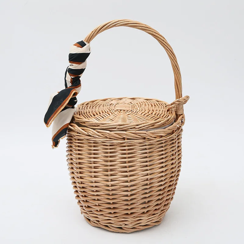 Summer tote bucket Bags For Women 2018 Luxury Handbags Women Bags Designer Famous Brand Ladies Rattan Beach Bag Wicker Straw Bag
Summer tote bucket Bags For Women 2018 Luxury Handbags Women Bags Designer Famous Brand Ladies Rattan Beach Bag Wicker Straw Bag