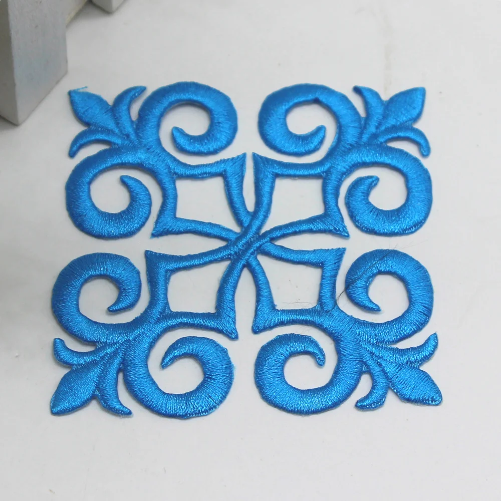 Iron On Golden Embroidered Appliqued Flower Patches Wholesale 50 Pcs gold and silver embroidery 8CM
Iron On Golden Embroidered Appliqued Flower Patches Wholesale 50 Pcs gold and silver embroidery 8CM