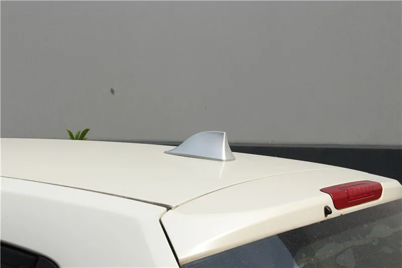 Car Shark Antenna Radio FM Signal Aerials Decorative For Audi A4 B5 B6 B8 A6 C5 A3 A5 Q5 Q7
Car Shark Antenna Radio FM Signal Aerials Decorative For Audi A4 B5 B6 B8 A6 C5 A3 A5 Q5 Q7