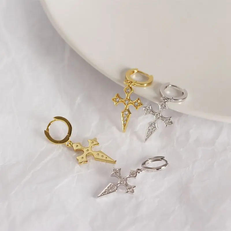 Silvology 925 Sterling Silver Cross Hoop Diamond Earrings Elegant Luxurious Huggies Cross Earring for Women Fashionable Jewelry
Silvology 925 Sterling Silver Cross Hoop Diamond Earrings Elegant Luxurious Huggies Cross Earring for Women Fashionable Jewelry