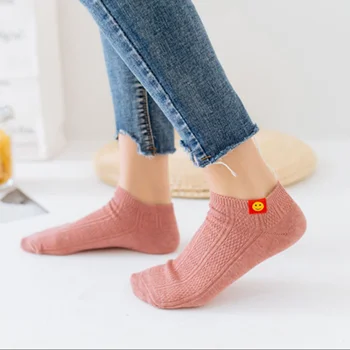 2019 New Fashion Smiley face Solid color Cotton Socks Female Summer Short Socks Slippers Women Casual Soft ship Socks
2019 New Fashion Smiley face Solid color Cotton Socks Female Summer Short Socks Slippers Women Casual Soft ship Socks