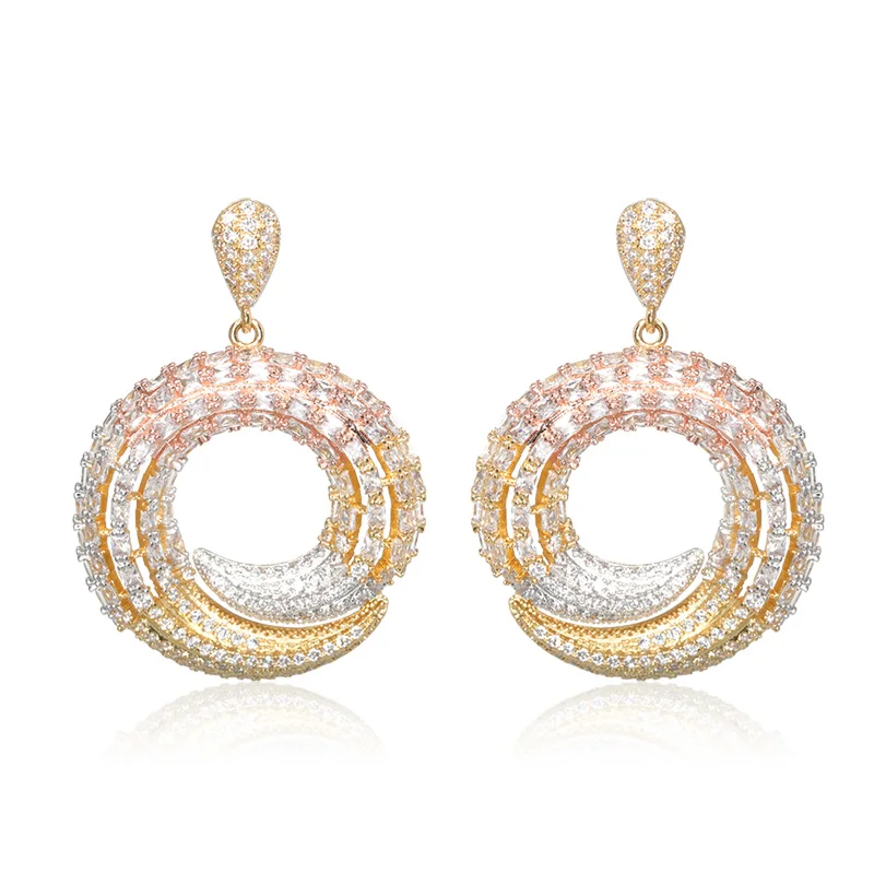 MECHOSEN Luxury Design Popular Round Geometry Drop Earring Full Mirco Paved Cubic Zirconia Wedding Dangle Earring Copper Jewelry
MECHOSEN Luxury Design Popular Round Geometry Drop Earring Full Mirco Paved Cubic Zirconia Wedding Dangle Earring Copper Jewelry
