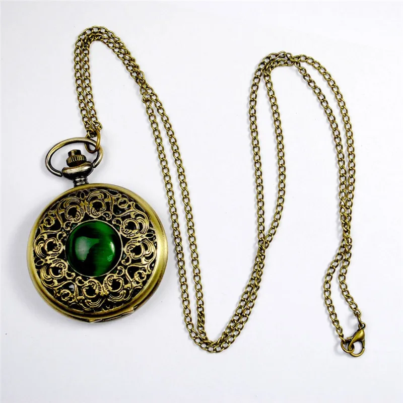 New Fashion Nursing Watch Quartz Pocket Watch Big Hollow Emerald Stone Vintage Necklace Pendant Clock Chain Mens Womens Gifts
New Fashion Nursing Watch Quartz Pocket Watch Big Hollow Emerald Stone Vintage Necklace Pendant Clock Chain Mens Womens Gifts