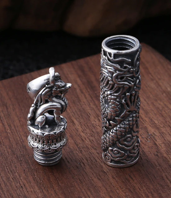 990 sterling Silver dragon pendant charm Cremation jewelry Capsule ash urn holder ( without Chain) A2630
990 sterling Silver dragon pendant charm Cremation jewelry Capsule ash urn holder ( without Chain) A2630