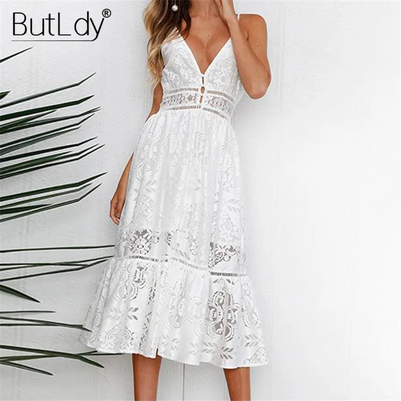 Sexy Strap Lace Patchwork Long Dress Women Summer Party Dress 2019 Mesh Hollow Out Off Shoulder Backless White A Line Dress
Sexy Strap Lace Patchwork Long Dress Women Summer Party Dress 2019 Mesh Hollow Out Off Shoulder Backless White A Line Dress