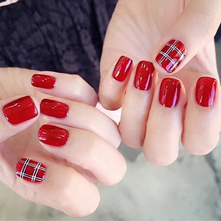 Hot Sale Charming Red Shining Fake Nails 20-24 PCS Elegant False Nails Short Oval Smooth Full Cover Nail Tips for Wedding Bride#
Hot Sale Charming Red Shining Fake Nails 20-24 PCS Elegant False Nails Short Oval Smooth Full Cover Nail Tips for Wedding Bride#
