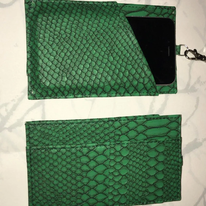 100% Python Leather Phone Card Holder Snake Business Card Holder Genuine Leather Credit Card Holder with Lanyard Pouch Phone Bag
100% Python Leather Phone Card Holder Snake Business Card Holder Genuine Leather Credit Card Holder with Lanyard Pouch Phone Bag