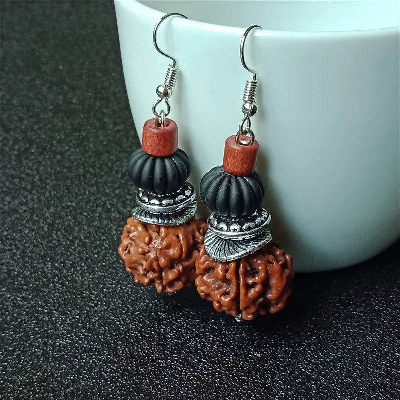 New Minimalist Vintage Brown Acrylic Wooden Surround Long Earrings Women Antique Round Large Drop Earrings Gift
New Minimalist Vintage Brown Acrylic Wooden Surround Long Earrings Women Antique Round Large Drop Earrings Gift