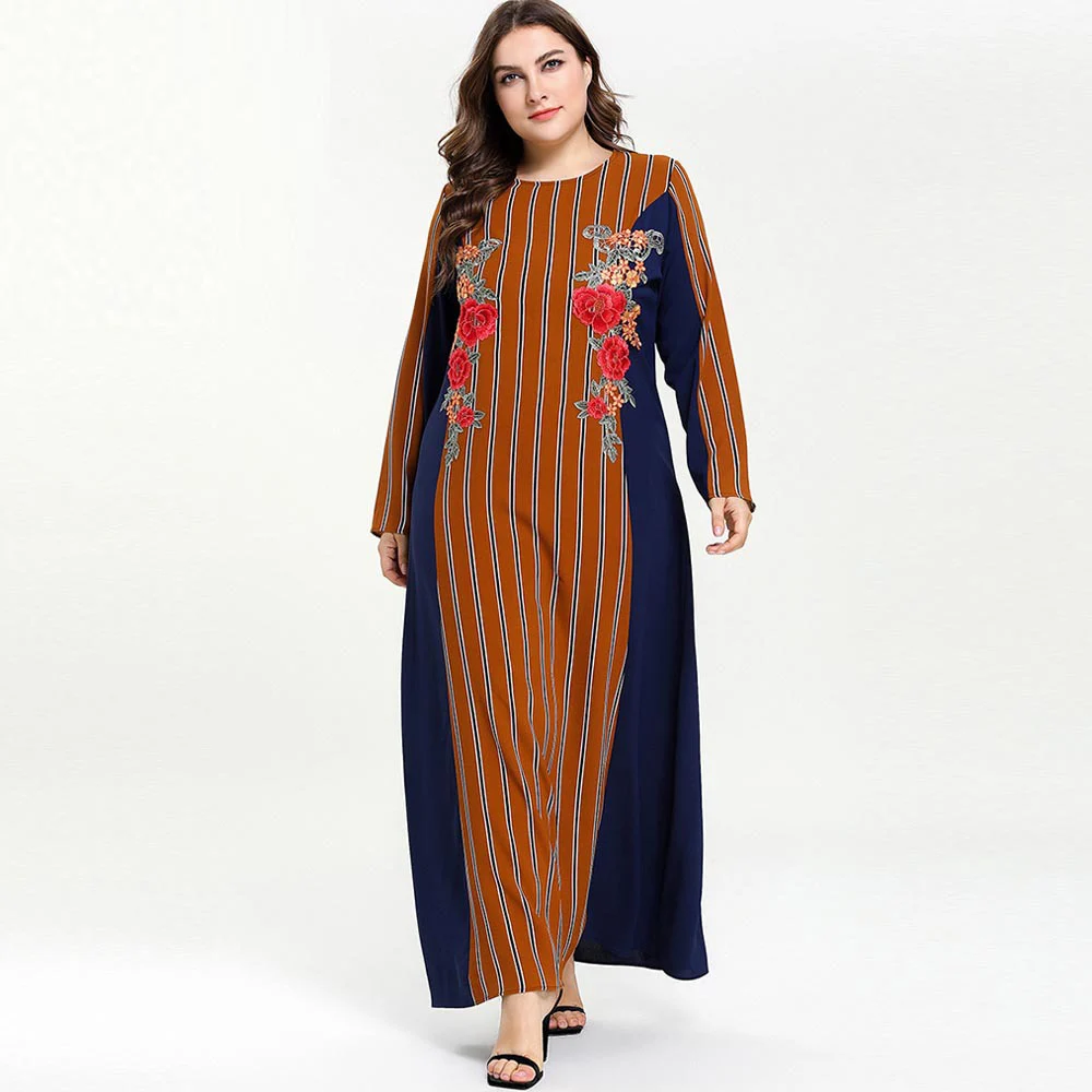 Muslim Dresses and Abaya for Women 2019 Plus Size Flower Aqqliqued Striped Patch Islamic Maxi Dress Casual Kaftan Long Dress 4XL
Muslim Dresses and Abaya for Women 2019 Plus Size Flower Aqqliqued Striped Patch Islamic Maxi Dress Casual Kaftan Long Dress 4XL