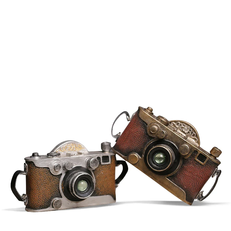 Retro camera model decoration gift showcase mould photography shopwindow props decor stage property restore ancient crafts
Retro camera model decoration gift showcase mould photography shopwindow props decor stage property restore ancient crafts