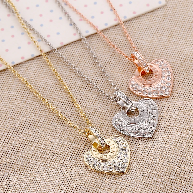 Latest Fashion Female Exquisite Crystal Gold Sliver Rose Gold With You Heart Pendant Clavicle Shiny Chain Jewelry Necklace
Latest Fashion Female Exquisite Crystal Gold Sliver Rose Gold With You Heart Pendant Clavicle Shiny Chain Jewelry Necklace