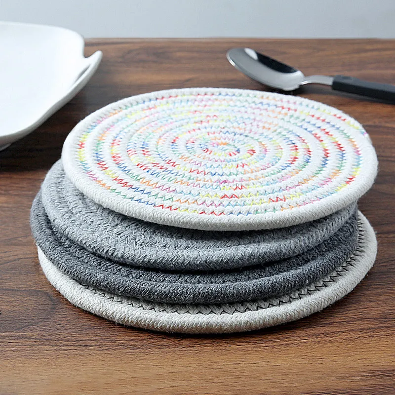 4pcs/Lot Round Placemats Japan Style Thick Cotton Heat Insulated Mat Anti-Skip Cup/Bowl Coasters Pot Holder Creative Tableware
4pcs/Lot Round Placemats Japan Style Thick Cotton Heat Insulated Mat Anti-Skip Cup/Bowl Coasters Pot Holder Creative Tableware